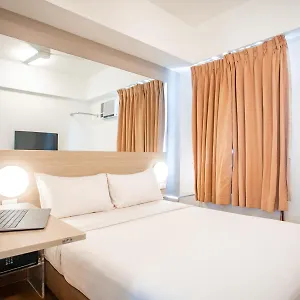 Hotel Red Planet Makati Avenue Manila, Makati City