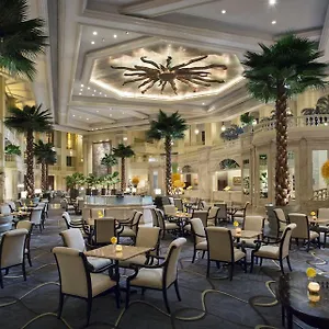 Hotel The Peninsula Manila, Makati City